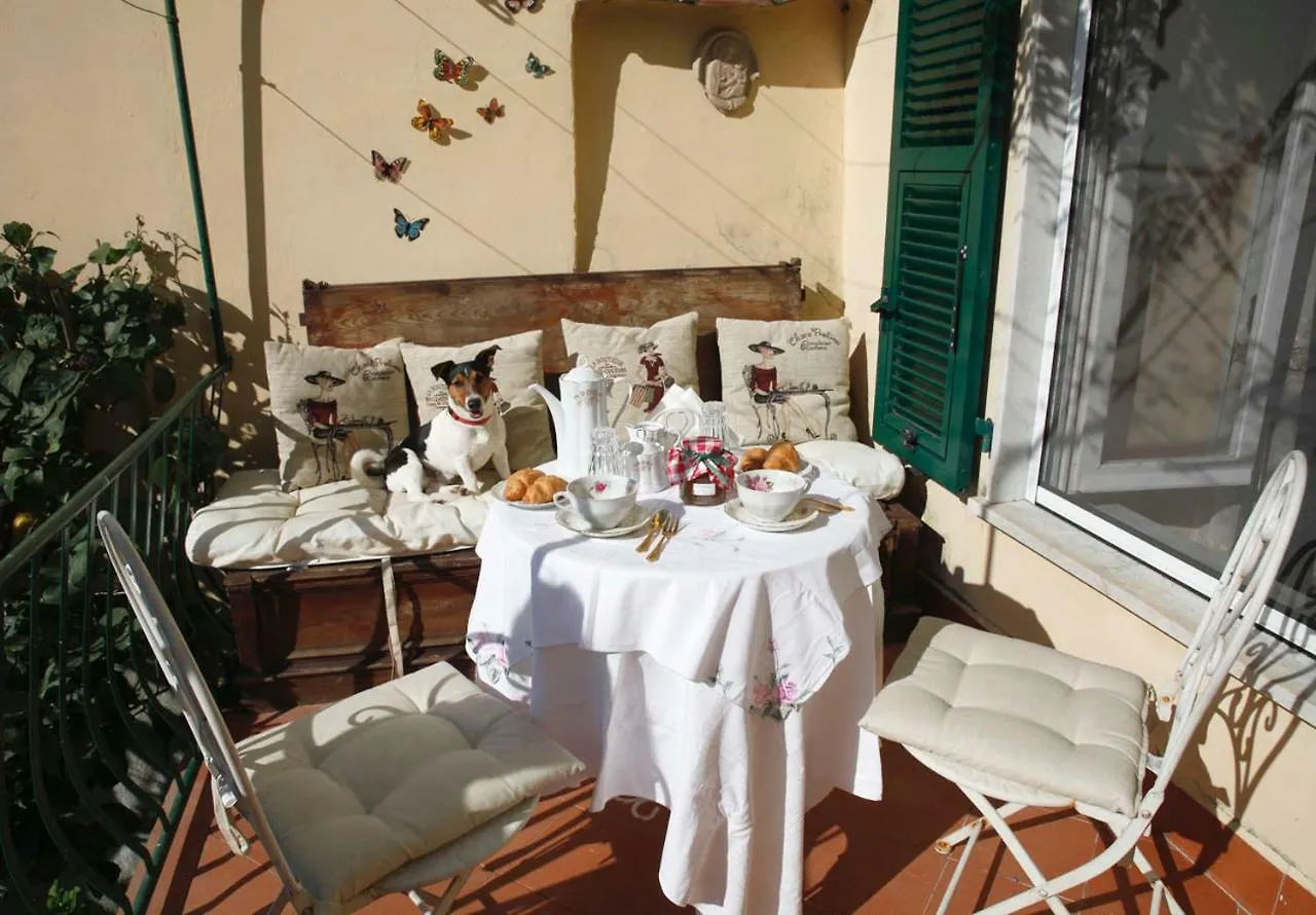 Bed & Breakfast B&B Peverello Castelnuovo Magra Italy