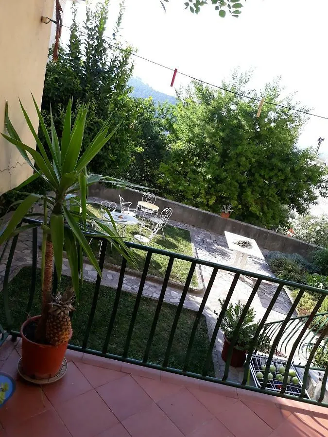 B&B Peverello Castelnuovo Magra 0*,
