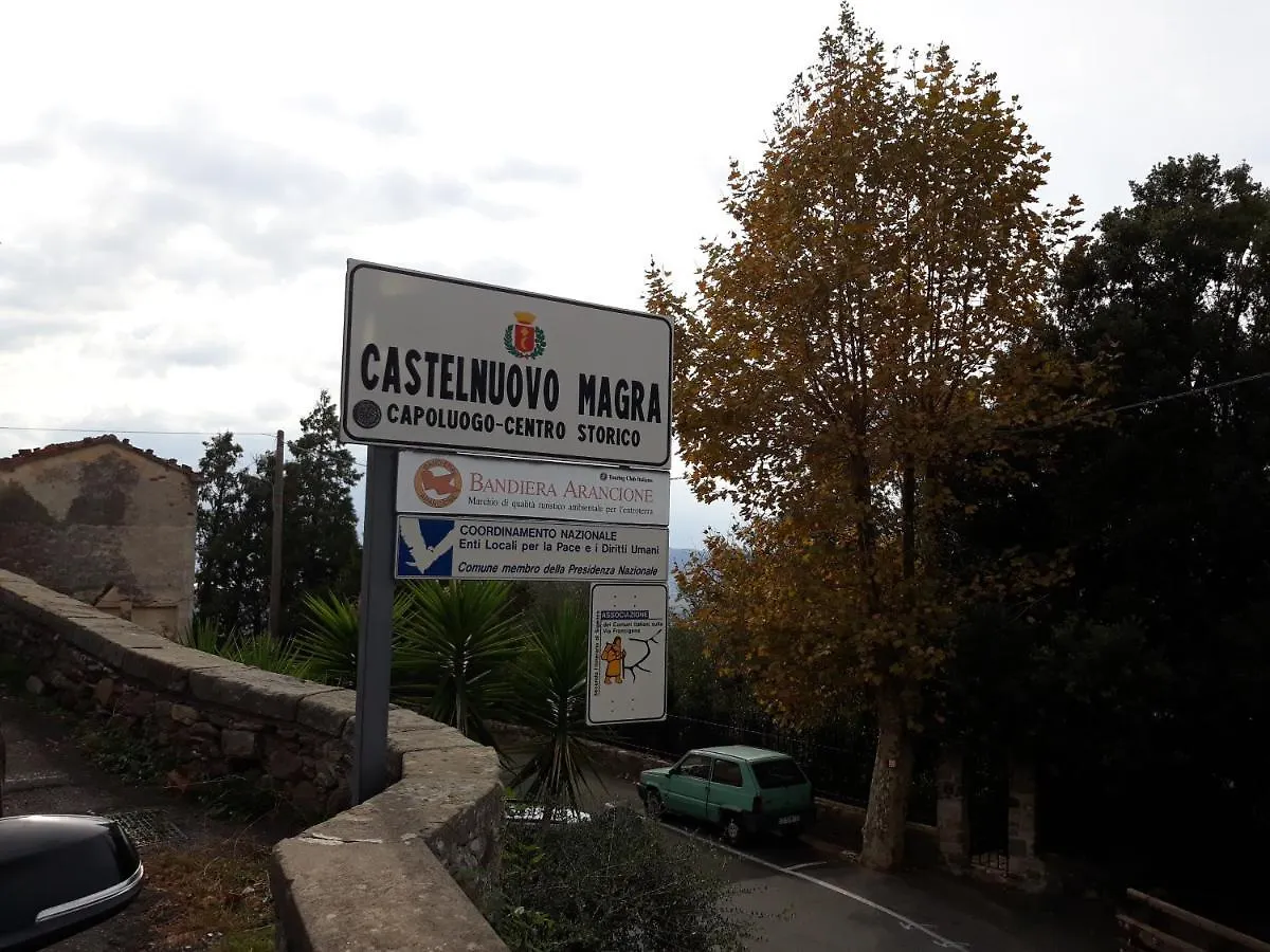 Bed & Breakfast B&B Peverello Castelnuovo Magra Italy