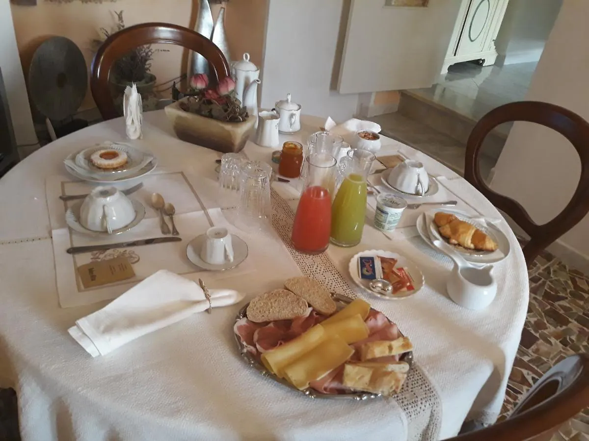 B&B Peverello Castelnuovo Magra Bed & Breakfast