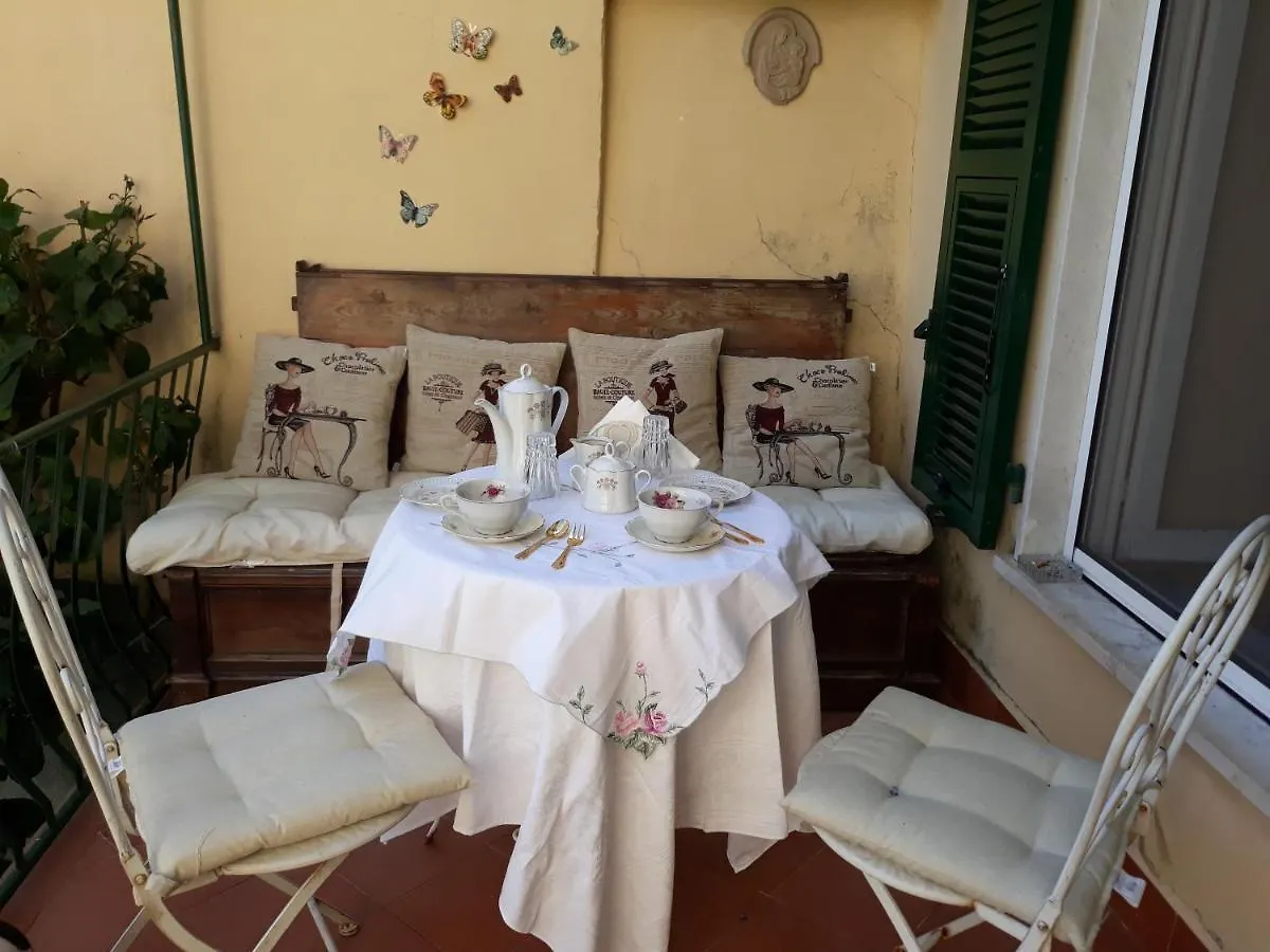 B&B Peverello Castelnuovo Magra 0*,  Italy