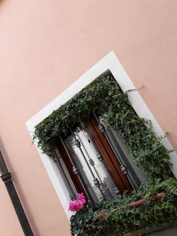B&B Peverello Castelnuovo Magra 0*,
